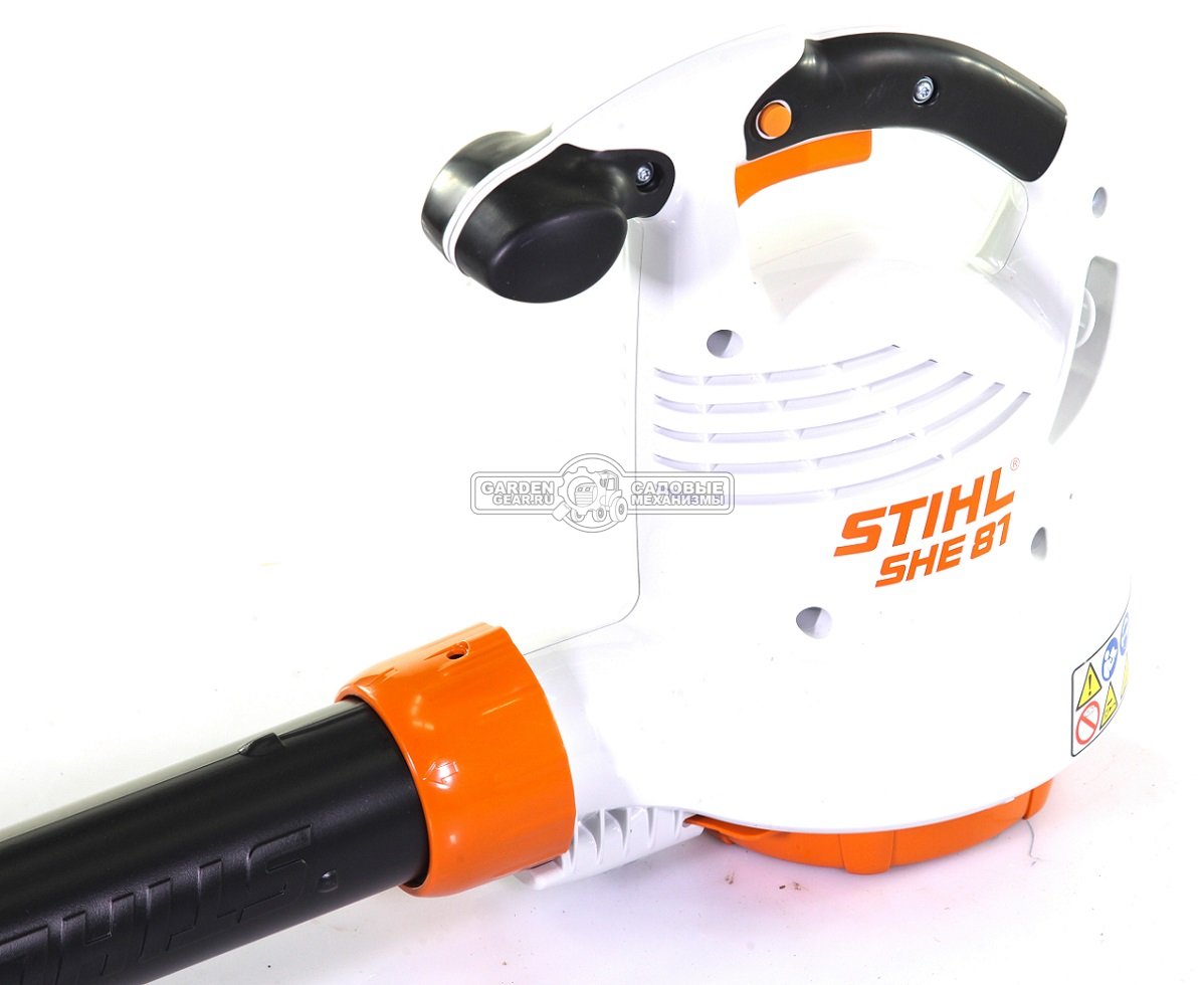 Садовый пылесос воздуходувка электрическая Stihl SHE 81 (AUT, 1400 Вт, макс. расход воздуха 750 м3/ч, скорость 76 м/с., мешок, 4,4 кг.)