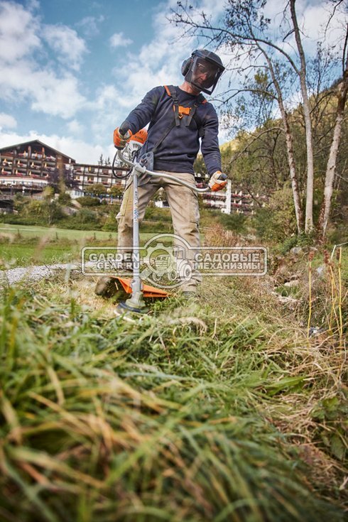 Бензокоса Stihl FS 131 (USA, 36,3 куб.см., 1,4 кВт/1,9 л.с., 4-MIX, нож DM 2F-230, DuroCut 20-2 леска XL 3 мм., 5,8 кг.)