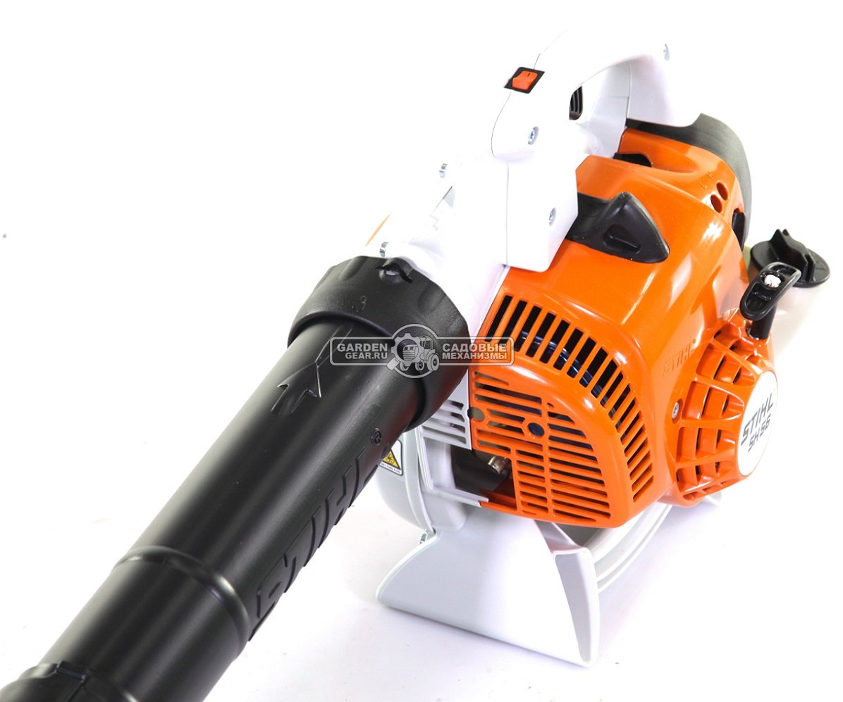 Садовый пылесос воздуходувка бензиновая Stihl SH 56 (USA, 27,2 см3, 0,7 кВт./1,0 л.с., макс. расход воздуха 730 м3/ч, 71 м/с, мешок - 45 л., 5,2 кг.)