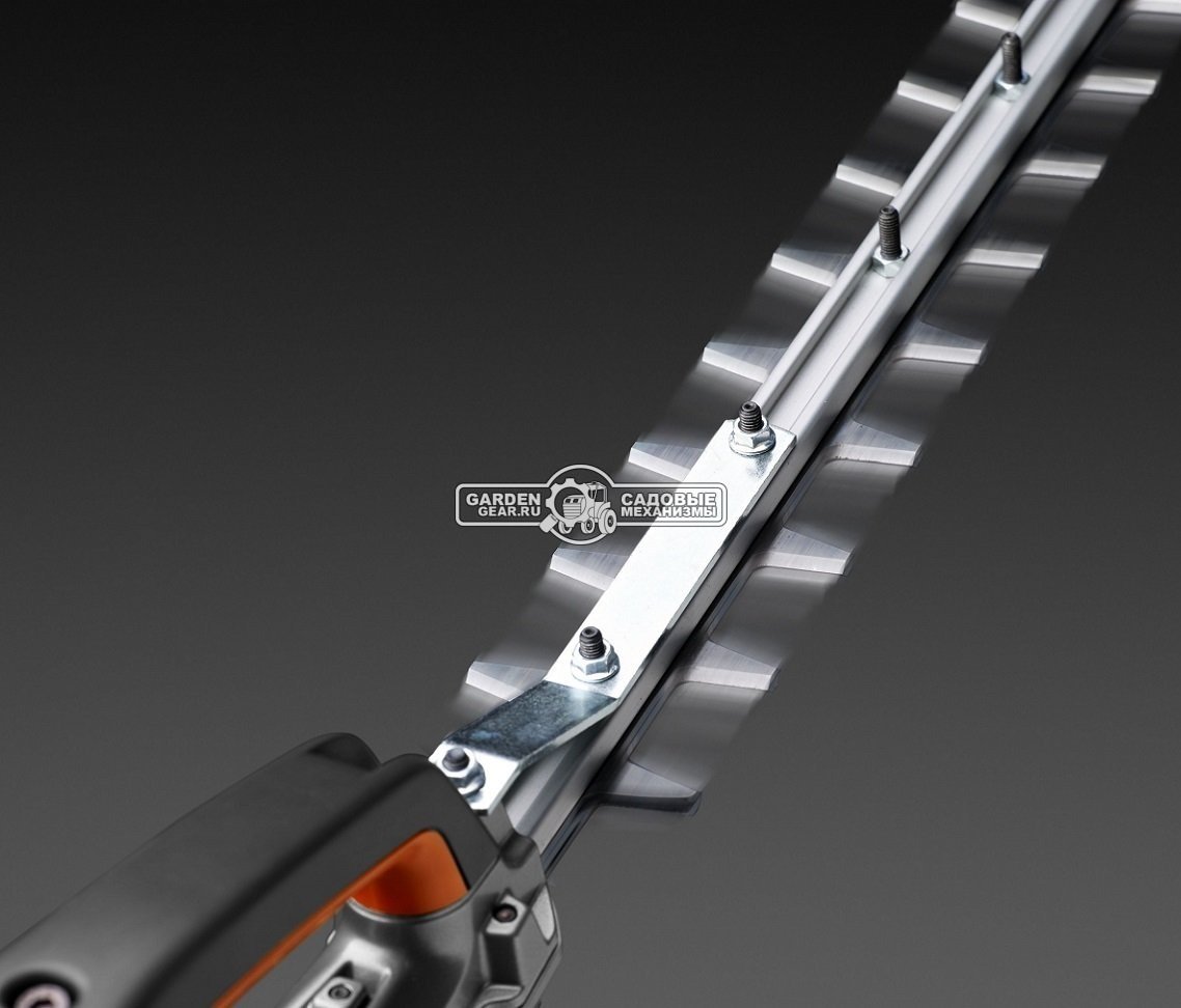 Аккумуляторные штанговые ножницы для живой изгороди Husqvarna 520iHE3 Pro без АКБ и ЗУ (SWE, Li-Ion, 36В, длина 55 см., ветки до 32 мм., 4,1 кг.)