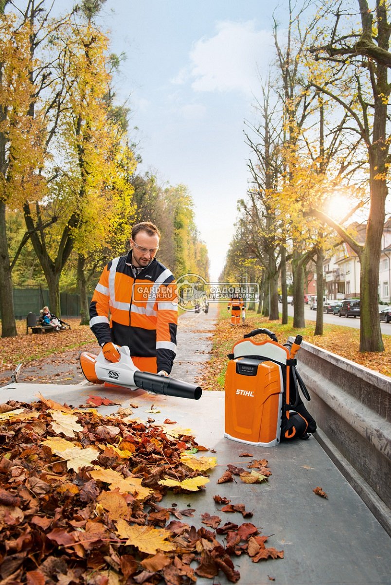 Воздуходувка аккумуляторная Stihl BGA 100 SET c АКБ AR 3000 и ЗУ AL 500 (AUT, 36В Pro, макс. расход воздуха 840 м3/ч., скорость 81 м/с., 2,5 кг.)