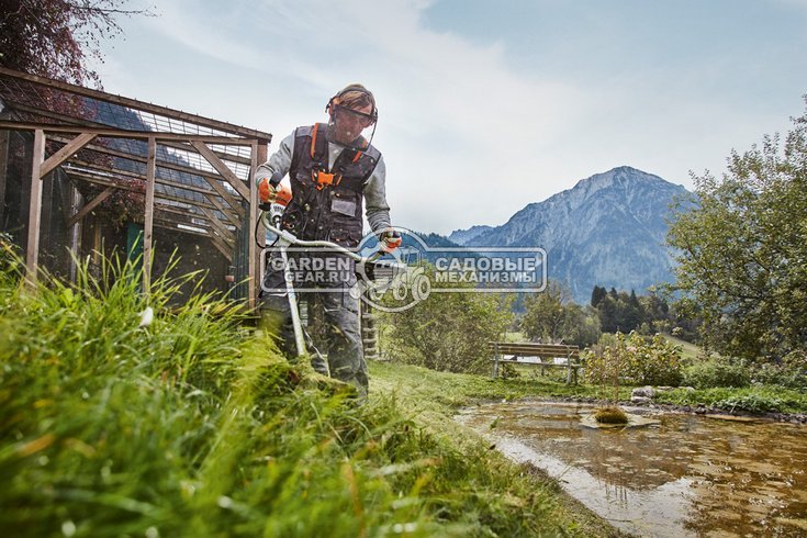 Бензокоса Stihl FS 250 (PRC, 40,2 куб.см., 1,6 кВт/2,2 л.с., нож DM 2F-230, AutoCut C 26-2 леска 2,4 мм., 6,3 кг.)