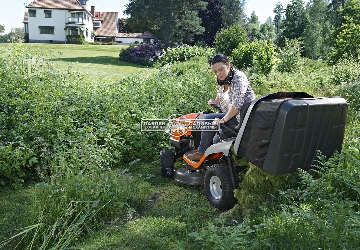 Садовый трактор Husqvarna TC 138L (USA, Husqvarna Loncin, 452 куб.см., гидростатика K46, травосборник 220 л., ширина кошения 97 см., 219 кг.)