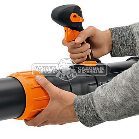 Воздуходувка бензиновая ранцевая Stihl BR 800 C-E Magnum (USA, 79,9 куб.см., 4-MIX, 3,2 кВт/4,36 л.с., макс. расх. 2025 м3/ч., ск. 97 м/с., 11,7 кг.)