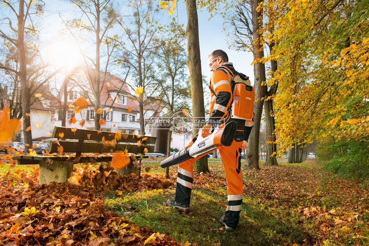 Воздуходувка аккумуляторная Stihl BGA 100 без АКБ и ЗУ (AUT, 36В Pro, макс. расход воздуха 840 м3/ч, скорость 81 м/с., 2,5 кг.)