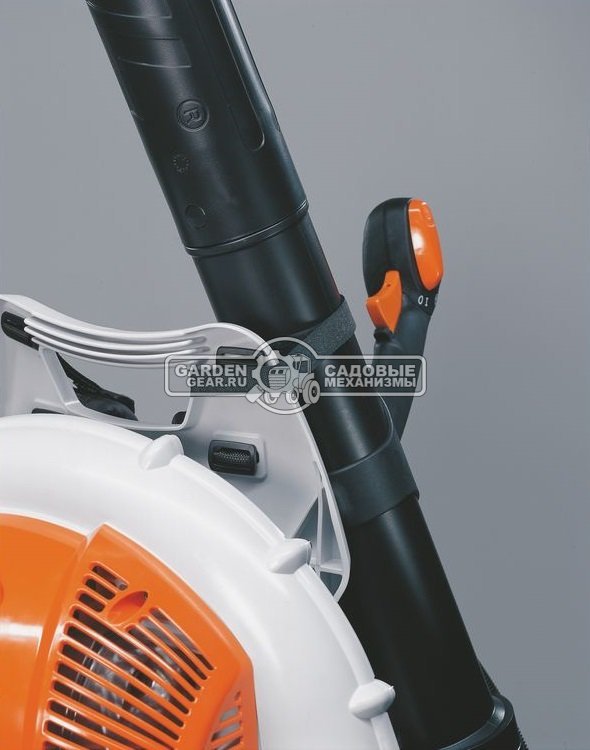 Воздуходувка бензиновая ранцевая Stihl BR 500 (USA, 64,8 куб.см., 4-MIX, 2 кВт/2,7 л.с., макс. расход воздуха 1380 м3/ч., скорость 93 м/с., 10,1 кг.)