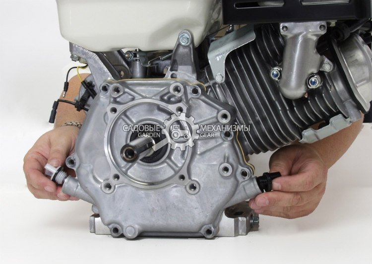 Бензиновый двигатель Honda GX160H1 (THA, 5.5 л.с., 163 см3. диам.20 мм, шпонка, 14 кг)