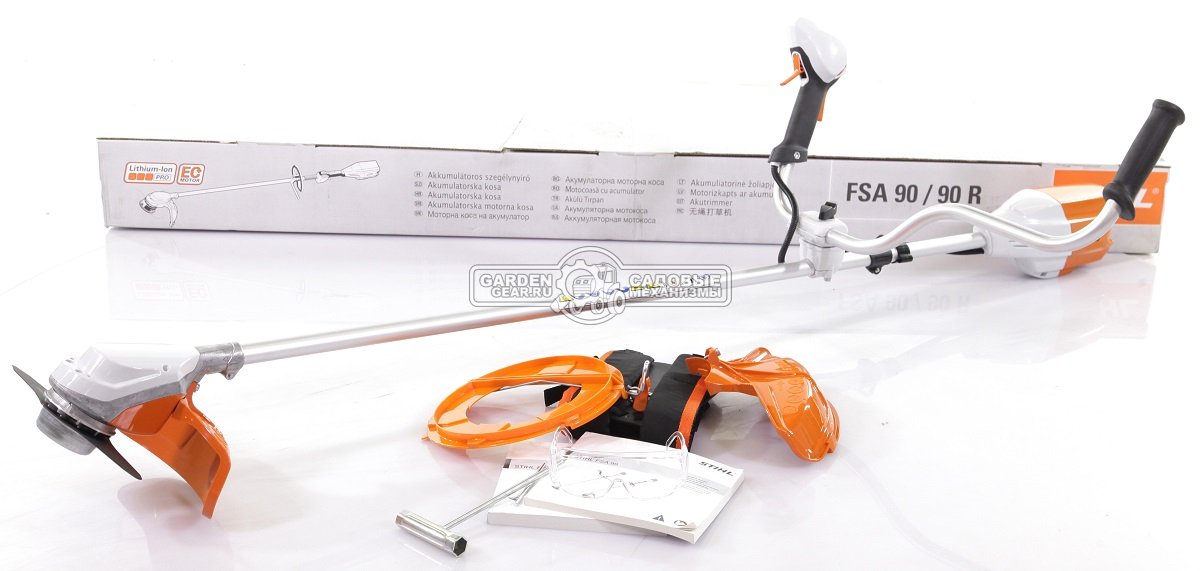 Аккумуляторная мотокоса Stihl FSA 90 SET c АКБ AP300 и ЗУ AL300 (AUT, 36В Pro, 2-х лопастной нож, леска - опция, Т-рукоятка, 3,2 кг.)