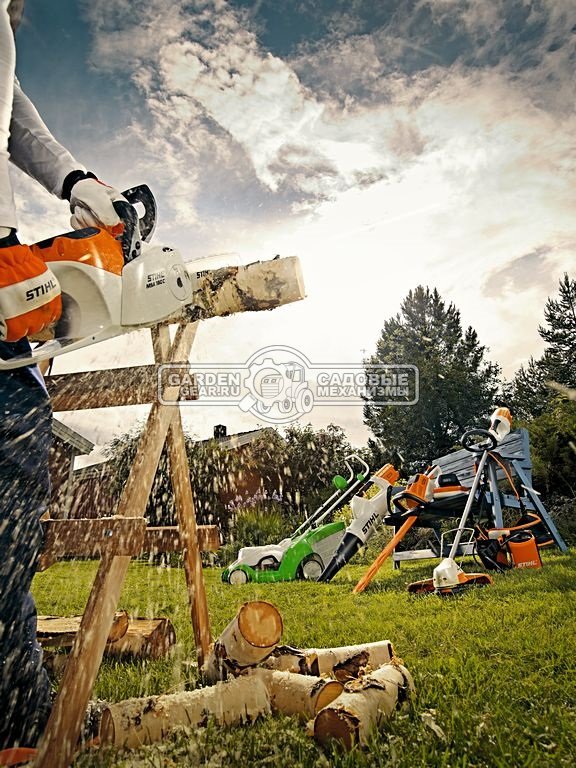 Воздуходувка аккумуляторная Stihl BGA 56 SET с АКБ AK 20 и ЗУ AL 101 (AUT, 36В Compact, макс. расход воздуха 600 м3/ч, скорость 54 м/с., 3,3 кг.)