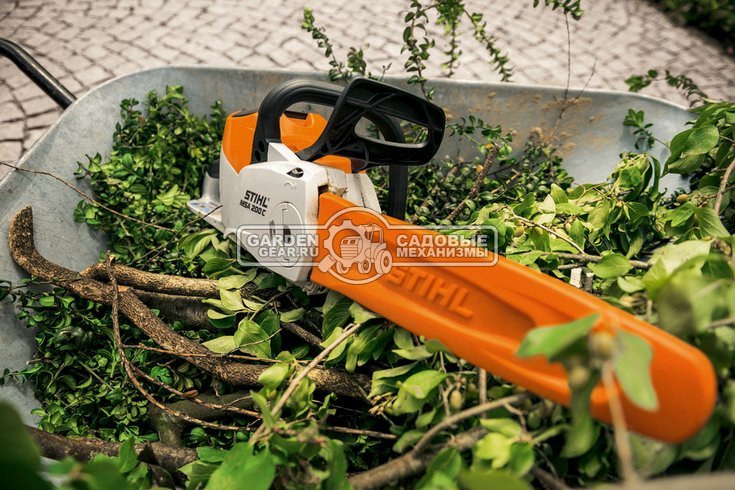 Аккумуляторная цепная пила Stihl MSA 200 C-B 14&quot; SET c AP300 и AL300 (AUT, 36В Pro, 1/4&quot;P, 1,1 мм., 72E, 5,0 кг.)