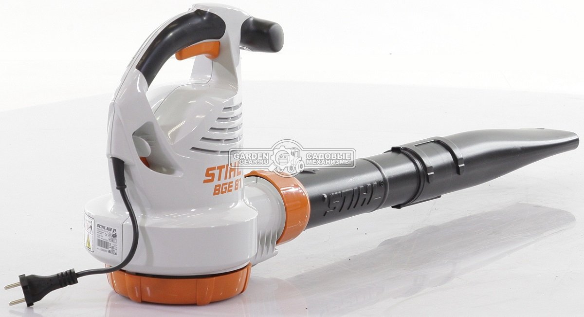 Воздуходувка электрическая Stihl BGE 81 (AUT, 1400 Вт, макс. расход воздуха 750 м3/ч, скорость 76 м/с., мягкая рукоятка, очки, 3,3 кг.)