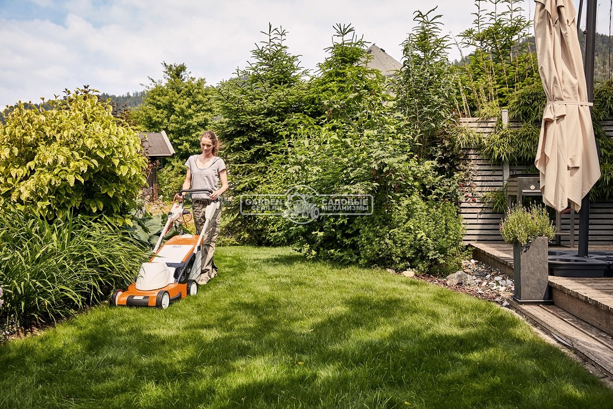 Газонокосилка электрическая Stihl RME 545.0 V (AUT, 1600 Вт., 43 см., самоходная задний привод, травосборник 60 л., пластик, 32 кг.)