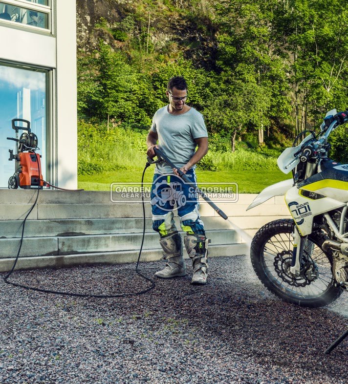 Мойка высокого давления Husqvarna PW 125 (PRC, 1500 Вт., 95-125 бар., 320-460 л/час., текст. шланг 7 м., 7,1 кг.)