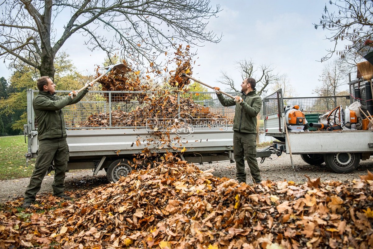 Воздуходувка бензиновая ранцевая Stihl BR 800 C-E Magnum (USA, 79,9 куб.см., 4-MIX, 3,2 кВт/4,36 л.с., макс. расх. 2025 м3/ч., ск. 97 м/с., 11,7 кг.)