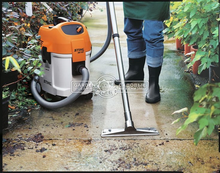 Пылесос Stihl SE 122 E (1,5 кВт., 30 л., шланг 3 м., розетка для электроинструмента, 12,3 кг)