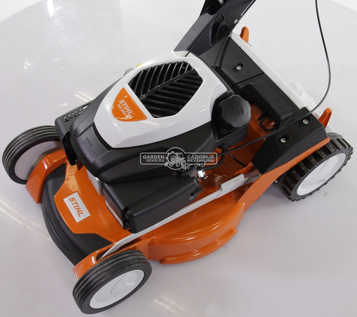 Газонокосилка бензиновая Stihl RM 650.0 T (AUT, самоходная задний привод, 48 см, Kohler XT800, 173 куб.см., алюминий, 70 л, 45 кг.)