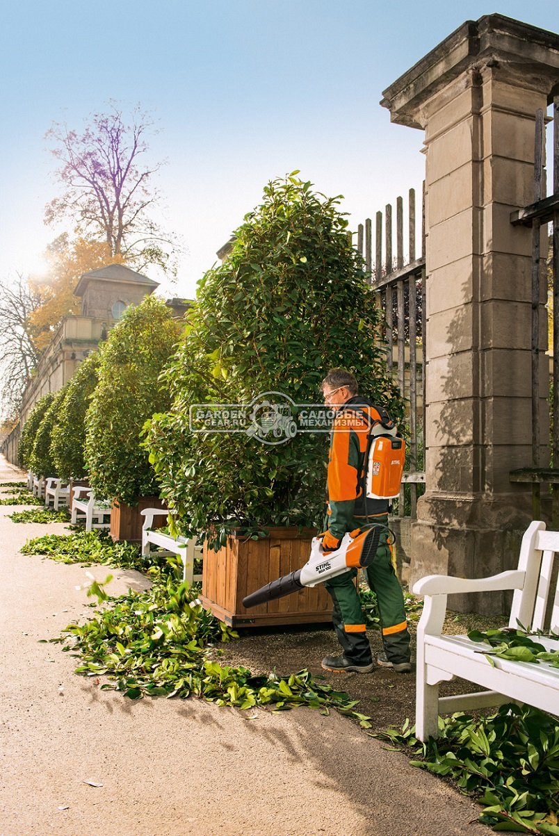 Воздуходувка аккумуляторная Stihl BGA 100 без АКБ и ЗУ (AUT, 36В Pro, макс. расход воздуха 840 м3/ч, скорость 81 м/с., 2,5 кг.)