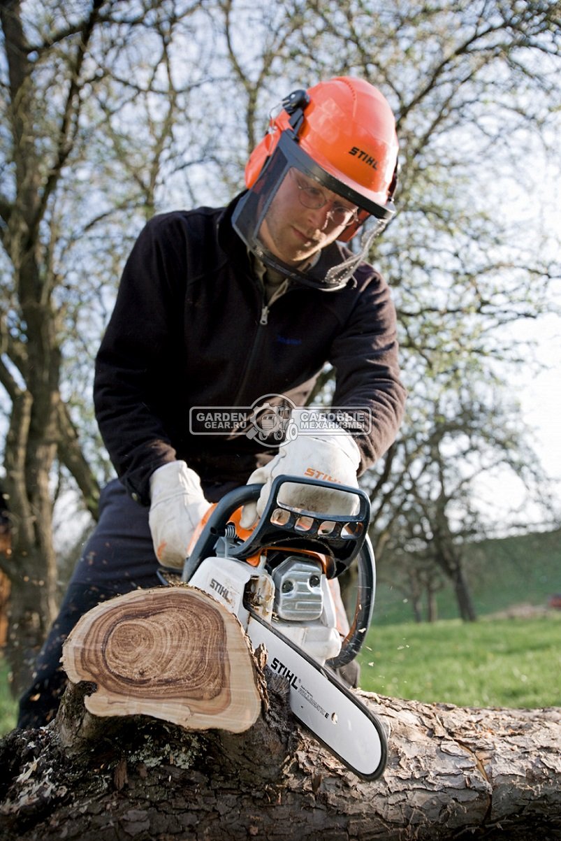 Бензопила Stihl MS 211 14&quot; (USA, 35,2 куб.см., 1,7 кВт/2,3 л.с., 2-MIX, 3/8&quot;, 1,3 мм., 50E, 4,3 кг.)