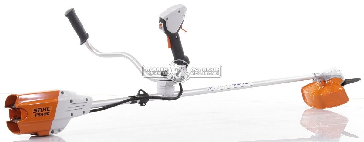 Аккумуляторная мотокоса Stihl FSA 90 SET c АКБ AP300 и ЗУ AL300 (AUT, 36В Pro, 2-х лопастной нож, леска - опция, Т-рукоятка, 3,2 кг.)