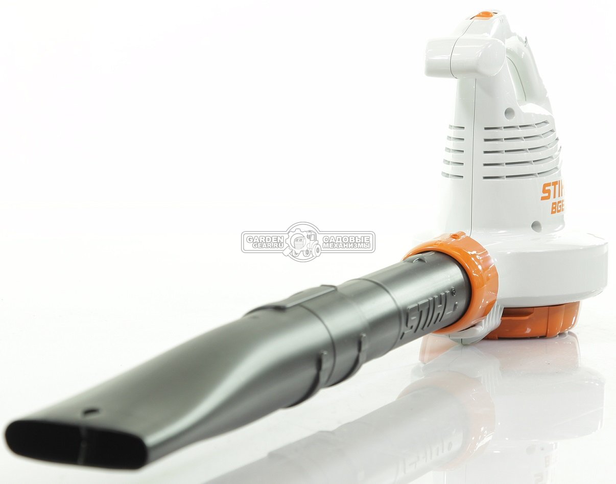 Воздуходувка электрическая Stihl BGE 71 (AUT, 1100 Вт, макс. расход воздуха 670 м3/ч, скорость 66 м/с., очки, 3,0 кг.)