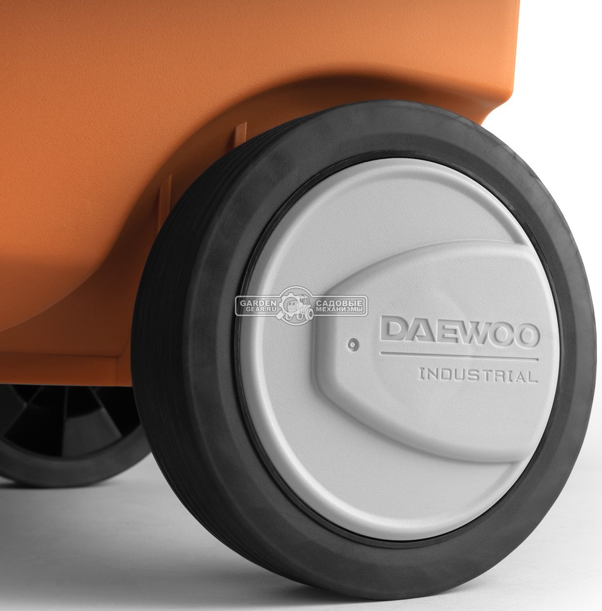 Пылесос промышленный Daewoo DAVC 4000SD для сухой и влажной уборки (PRC, 1,4 кВт, 4800 л/мин, 250 мбар, контейнер 40 л., шланг 5 м., 13,5 кг.)
