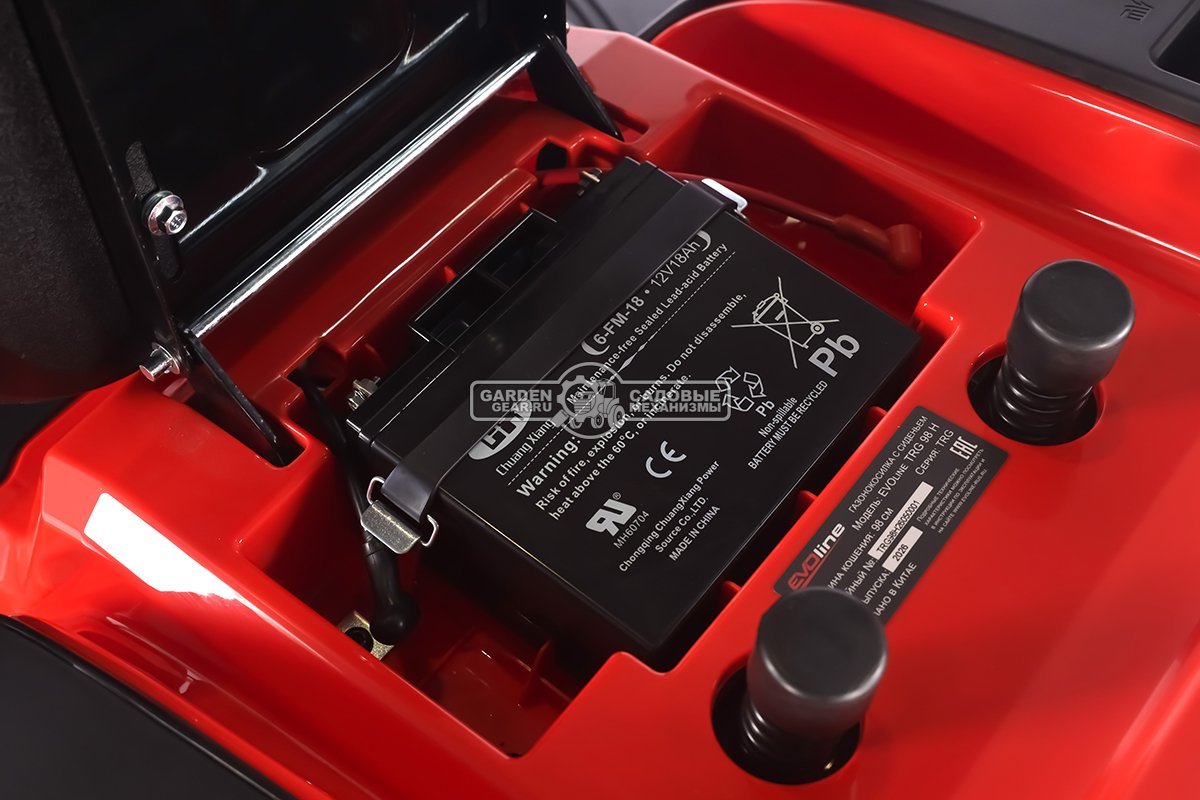 Садовый трактор Evoline TRG 98 H (PRC, Loncin 452 куб.см., гидростатика, ширина кошения 96 см, боковой выброс, 182 кг)
