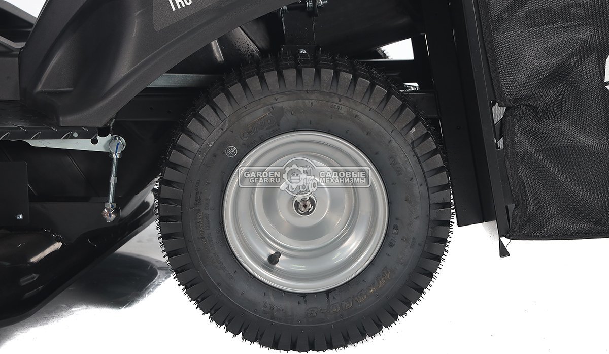 Садовый трактор Evoline TRG 107 CH (PRC, Loncin, 546 куб.см., гидростатика, ширина кошения 107 см, травосборник 220 л, 192 кг.)