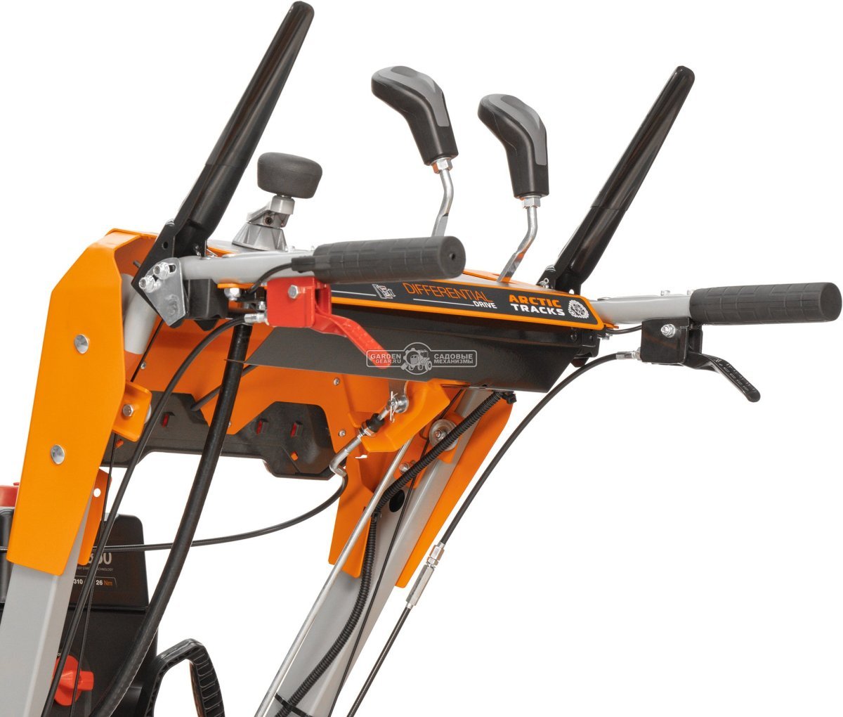 Снегоуборщик Daewoo DAST 1590 (LCT) гусеничный (PRC, 88 см, Daewoo WXE350, 310 куб.см., запуск от аккумулятора, фара, 3-х угольные гусеницы, 161 кг.)