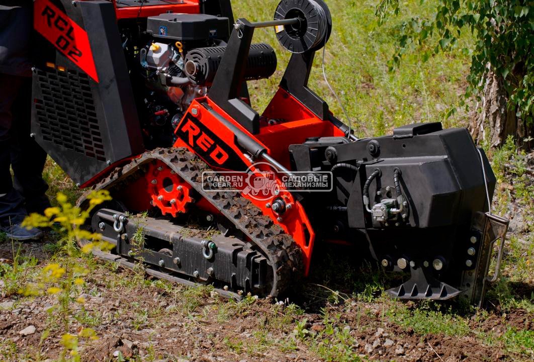 Мини-кабелеукладчик самоходный гусеничный RED RCL-02 Loncin 35 л.с., глубина укладки кабеля до 35 см., сечение кабеля до 40 мм., 3 м/мин., 900 кг.