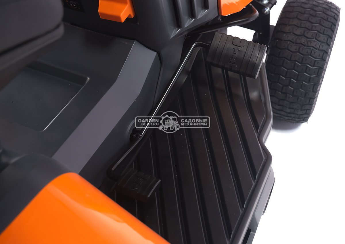 Садовый трактор Villartec MR1690H (PRC, Loncin 452 куб.см., LED дисплей, гидростатика, травосборник 320 л, ширина кошения 90 см, 187 кг.)