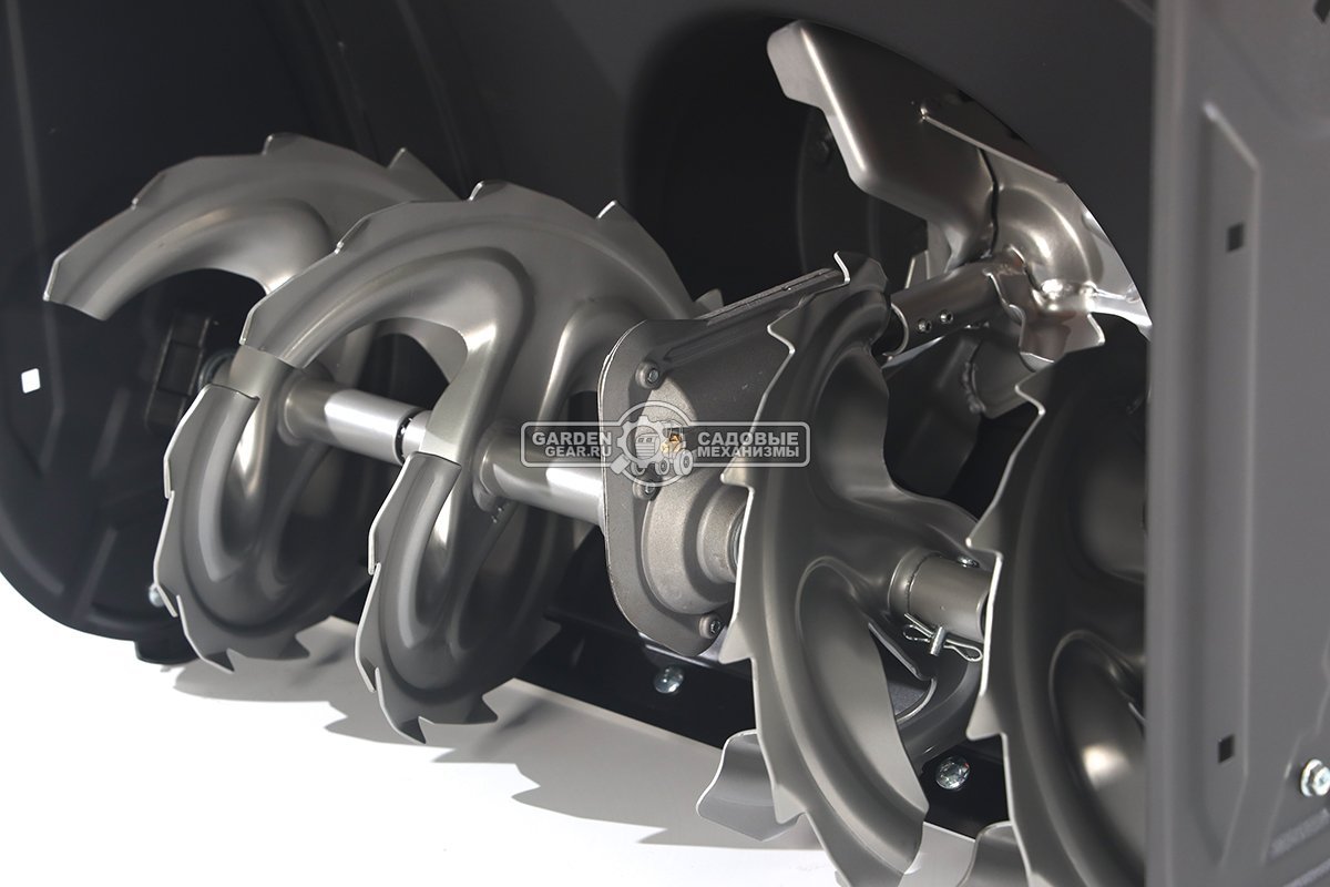 Снегоуборщик Yard Fox 6652E Basic (PRC, 66 см, Rato, 224 см3, эл/стартер 220В, подогрев рукояток, фара, скорости 6/2, 60 кг)