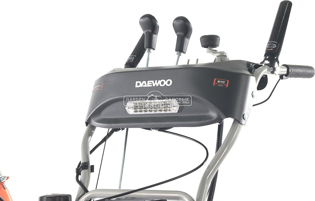 Снегоуборщик Daewoo S 8060 гусеничный (PRC, 61 см., Daewoo, 220 куб.см., эл/стартер 21В, фара, скорости 6/2, подогрев рукояток, 83 кг.)