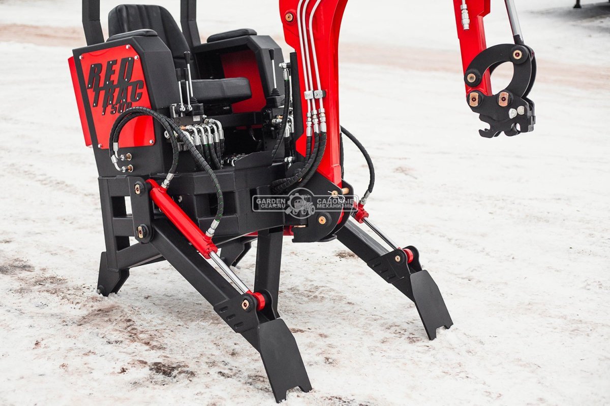 Экскаваторная навеска на мини-трактора RED Trac T500 от ВОМ, глубина копания 2,2 м., ковш 250 мм., 380 кг.