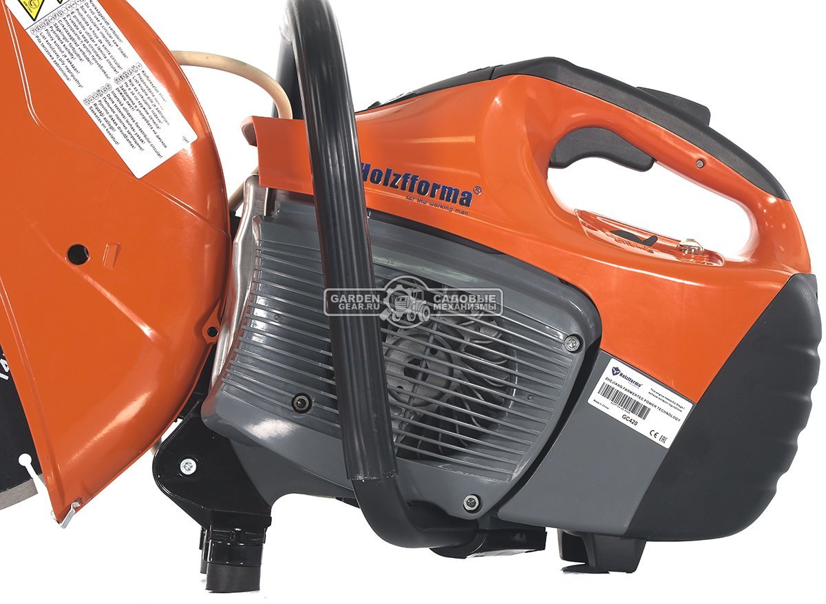 Бензорез Holzfforma GC420 14" (PRC, 66,7 см3, 3,2 кВт/4,4 л.с., диаметр круга 350 мм, глубина реза 110 мм, 9,6 кг.)