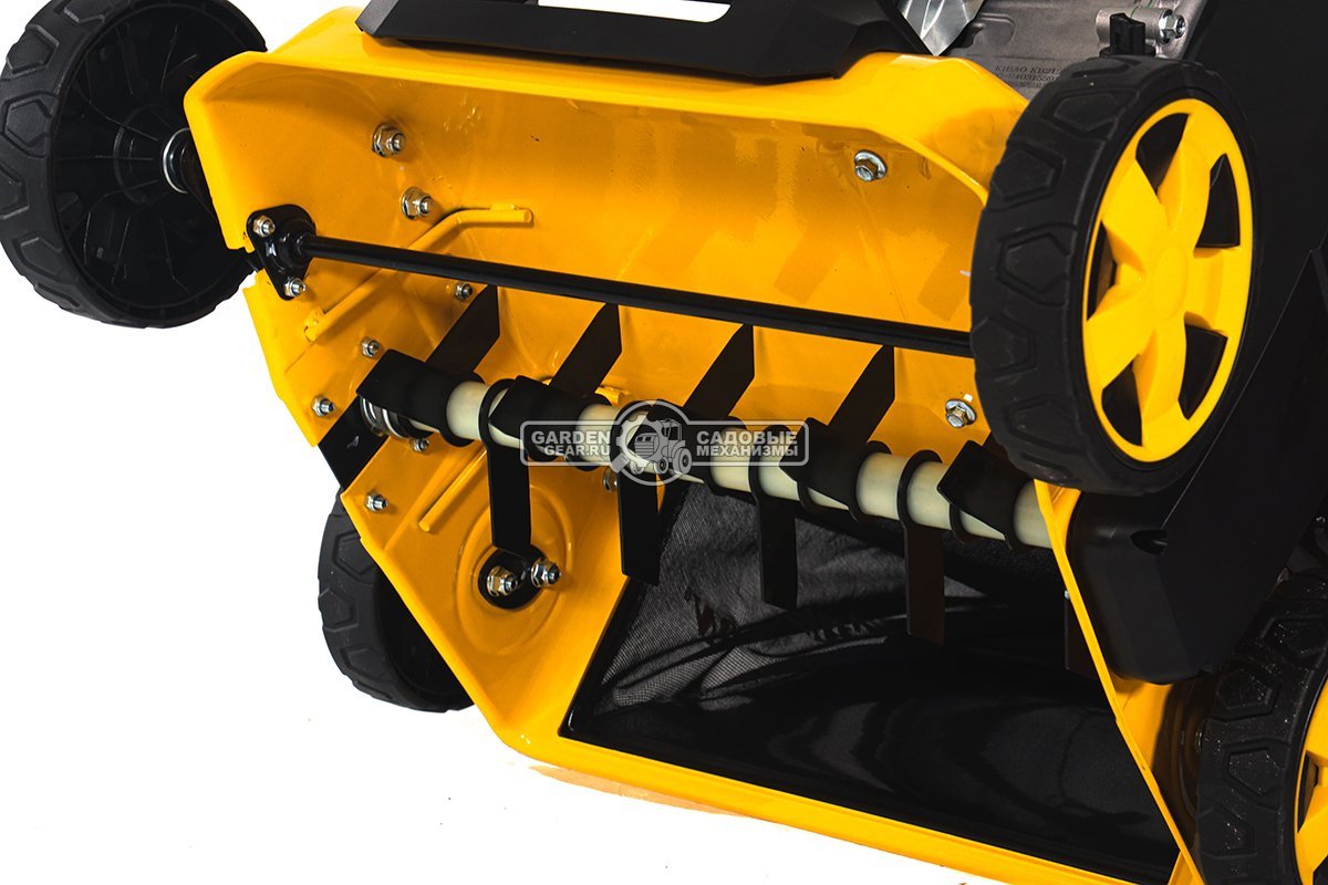 Вертикуттер - аэратор бензиновый Champion GSC4840 (PRC, 40 см, 212 см3, ножи + пружины, 40 л, 29 кг.)