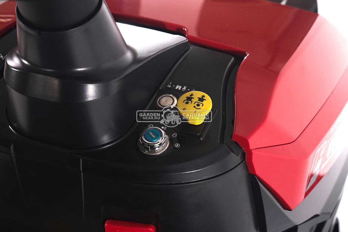 Садовый трактор Efco EF 109L/19 KV (PRC, Emak K 1900 V-Twin, 586 см3, 108 см, боковой выброс, гидростатика, 175 кг.)