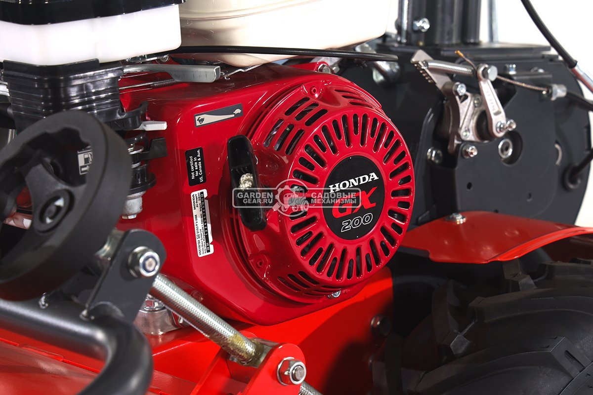 Косилка для высокой травы и кустов SABO 60-PRO F VARIO цеповая (GER, 60 см, Honda GX200, 196 куб.см., 32 Y-ножа, Vario Automat, 120 кг.)