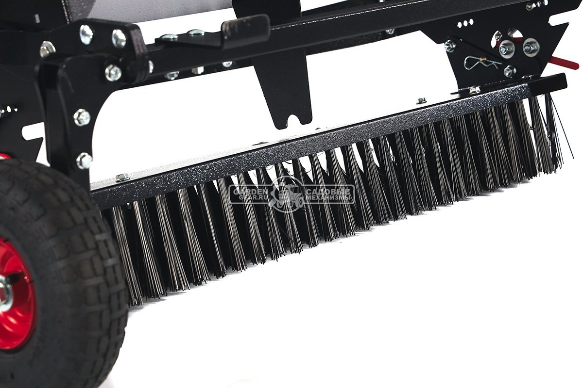 Щетка ZimAni SMP100 устанавливается на многофункциональную платформу 