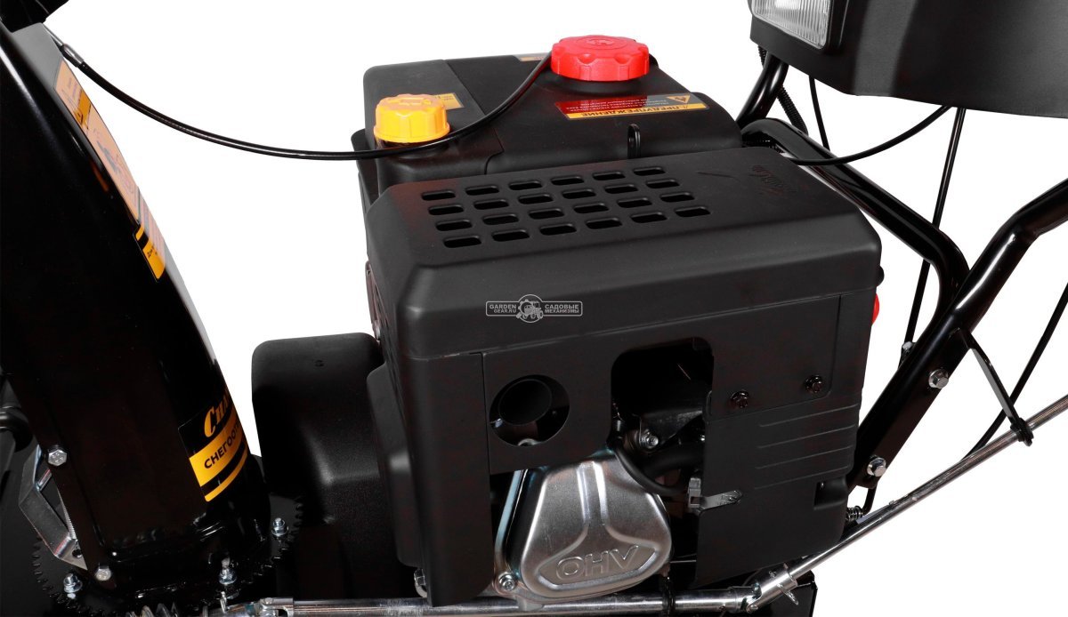 Снегоуборщик Champion ST1171E (PRC, 70 см., Champion, 375 см3,  эл/стартер 220В, фара, автоматический дифференциал, 123.5 кг)