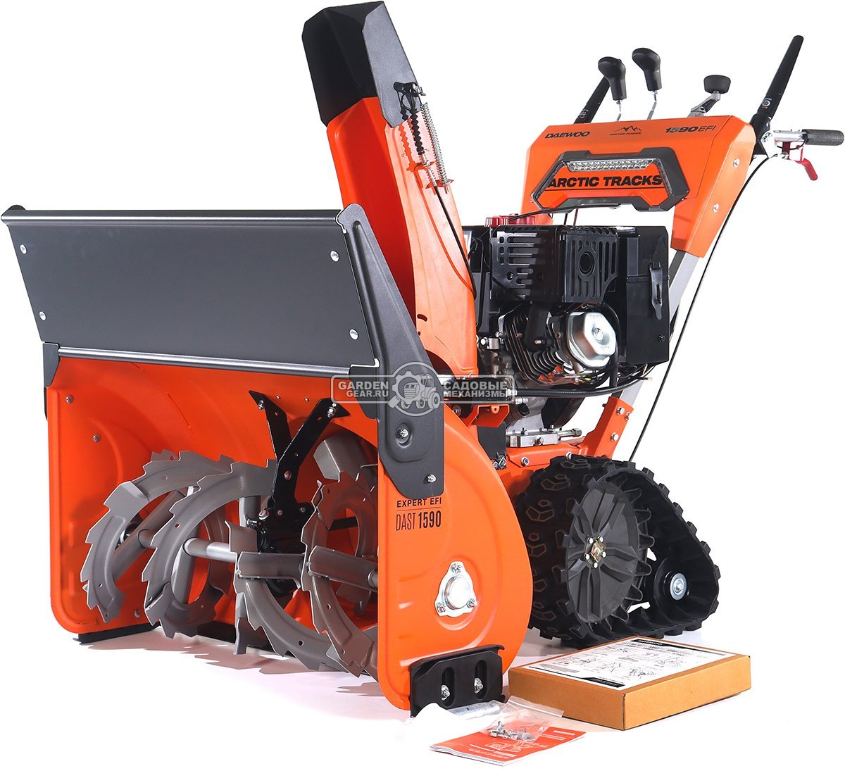 Снегоуборщик Daewoo DAST 1590 (EFI) гусеничный (PRC, 88 см, Daewoo WXE350, 310 куб.см., запуск от аккумулятора, фара, 3-х угольные гусеницы, 142 кг.)