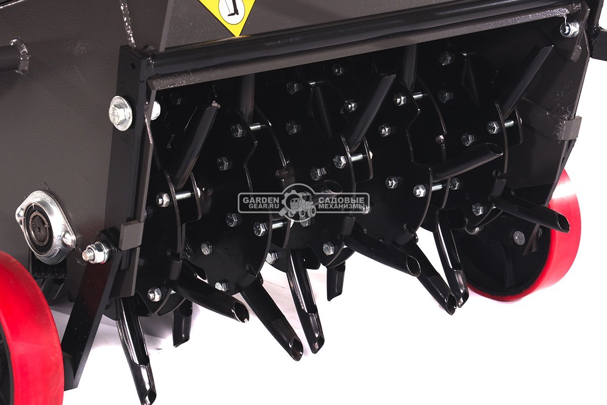 Аэратор бензиновый профессиональный Caiman Aero 55H (RUS, 53 см, Honda GX160, 163 куб.см., сталь, 30 полых шипов, 170 кг.)