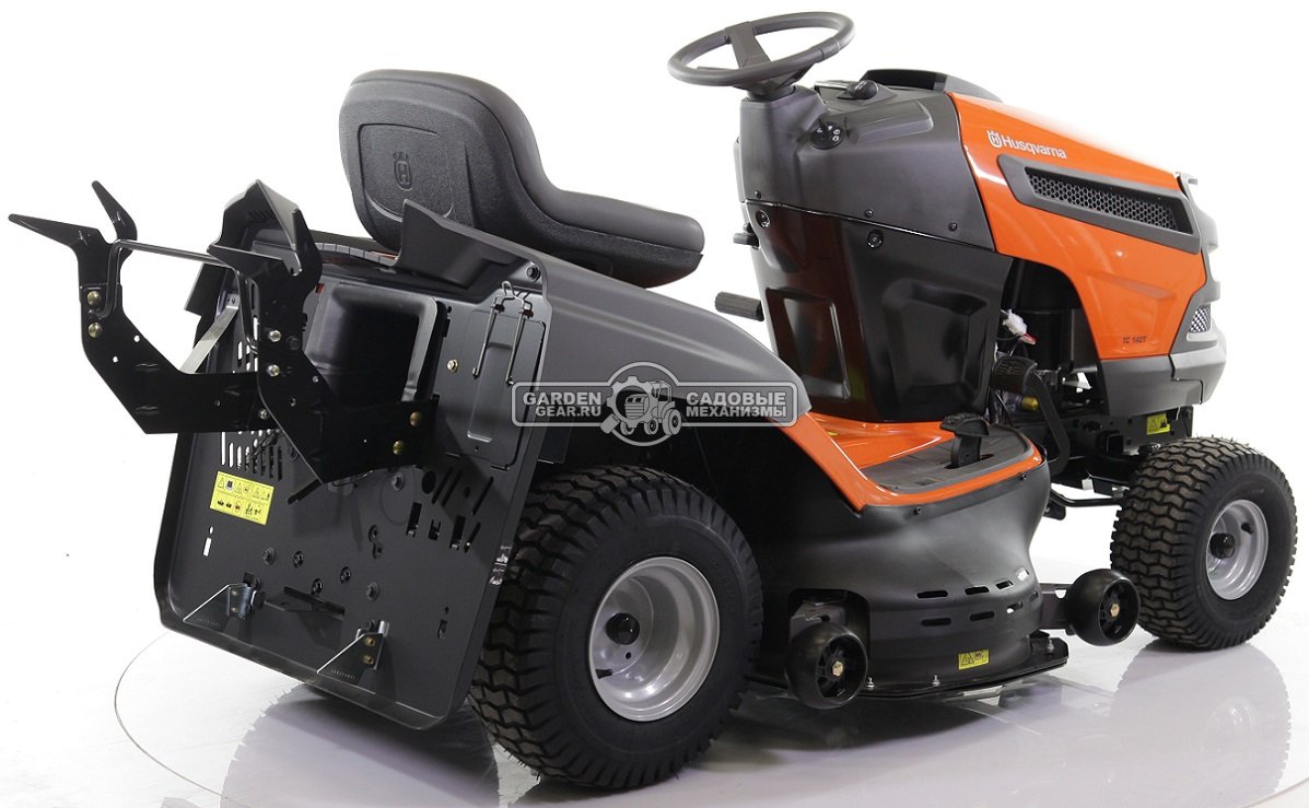 Садовый трактор Husqvarna TC 142T (USA, B&S Husqvarna 7200 V-Twin, 656 куб.см., гидростатика, травосборник 320 л., ширина кошения 107 см., 244 кг.)