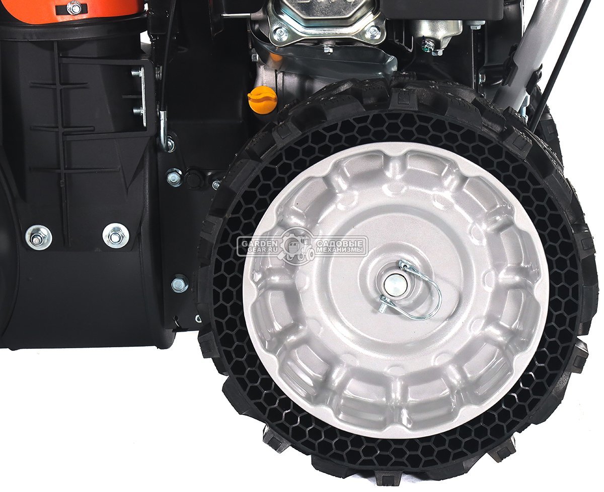 Снегоуборщик Daewoo S 6560 (PRC, 59 см., Daewoo, 220 см3, скорости 4/1, колеса EX-ICE, 59 кг.)