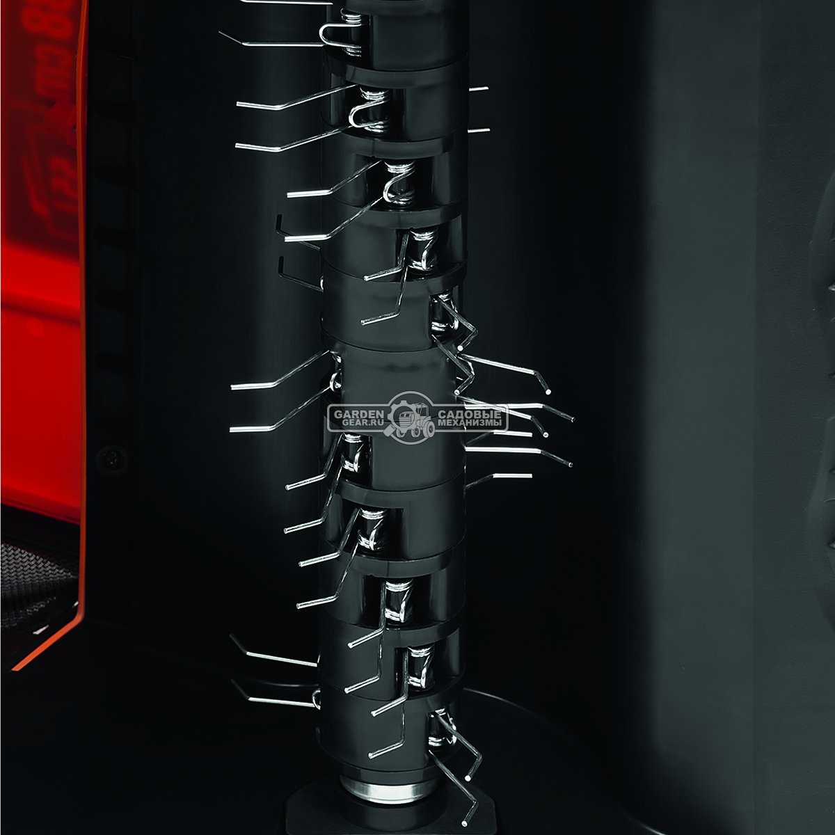 Вертикуттер - аэратор электрический Daewoo DSC 2000E (PRC, 2000 Вт, 38 см, ножи+пружины, пластик, 55 л, 14 кг)
