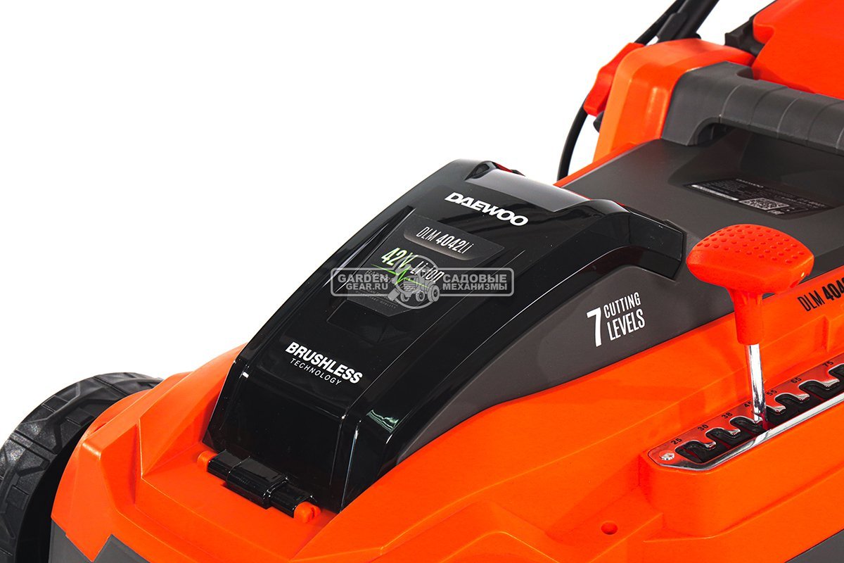 Газонокосилка аккумуляторная Daewoo DLM 4042Li SET с 2 АКБ 5 А/ч и ЗУ (PRC, 40 см, BL 2x21В, пластик, мульчирование, 50 л, 13.2 кг)