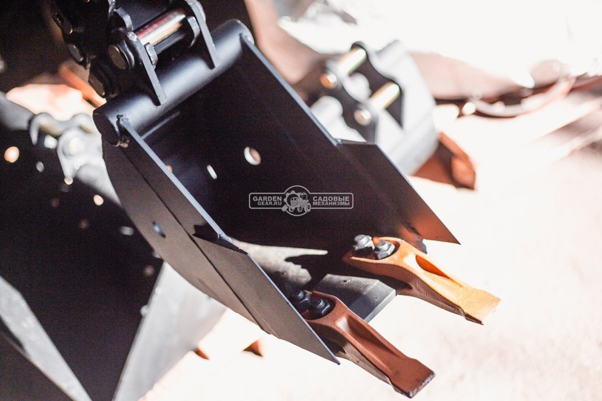 Ковш траншейный RED 250 мм. для мини-экскаватора, 28,5 кг.