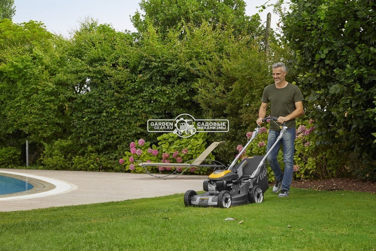 Газонокосилка бензиновая Stiga Twinclip 55 SVEQ H с электрозапуском (SVK, 53 см., Honda GCVxe170, 167 куб.см., оцинк.сталь, 70л, 4в1, вариатор, 48 кг)