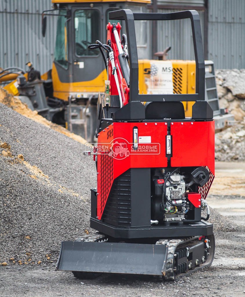 Гусеничный полноповоротный экскаватор RED Rhino RBX-15 Zongshen GB750EFI 30 л.с., глубина копания 2,0 м., ковш 250 мм., 1200 кг.