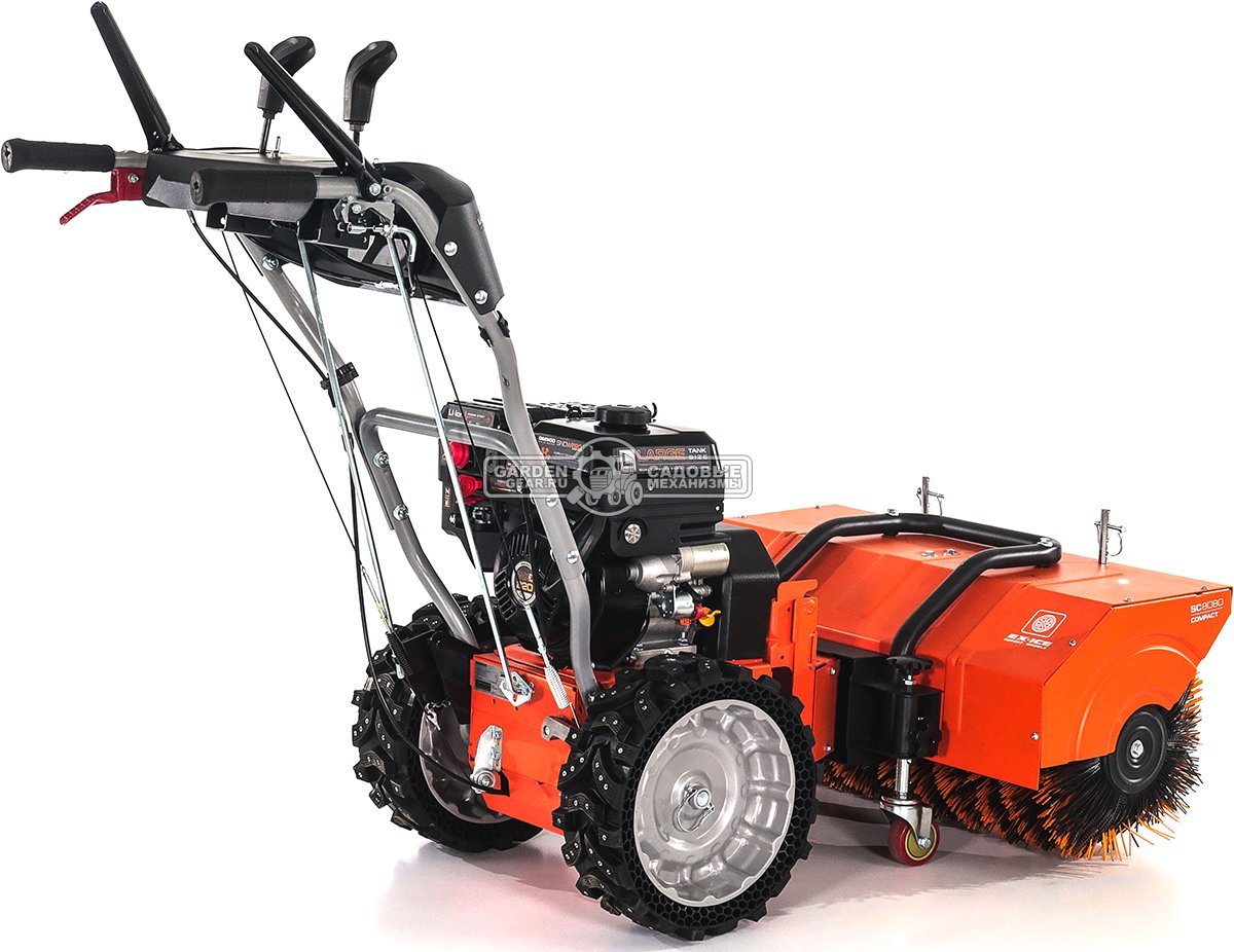 Подметальная машина Daewoo SC 8080 (PRC, Daewoo 220 куб.см., запуск от аккумулятора 21В, фара, скорости 6/2, ширина 80 см., диаметр 35 см., 87 кг.)