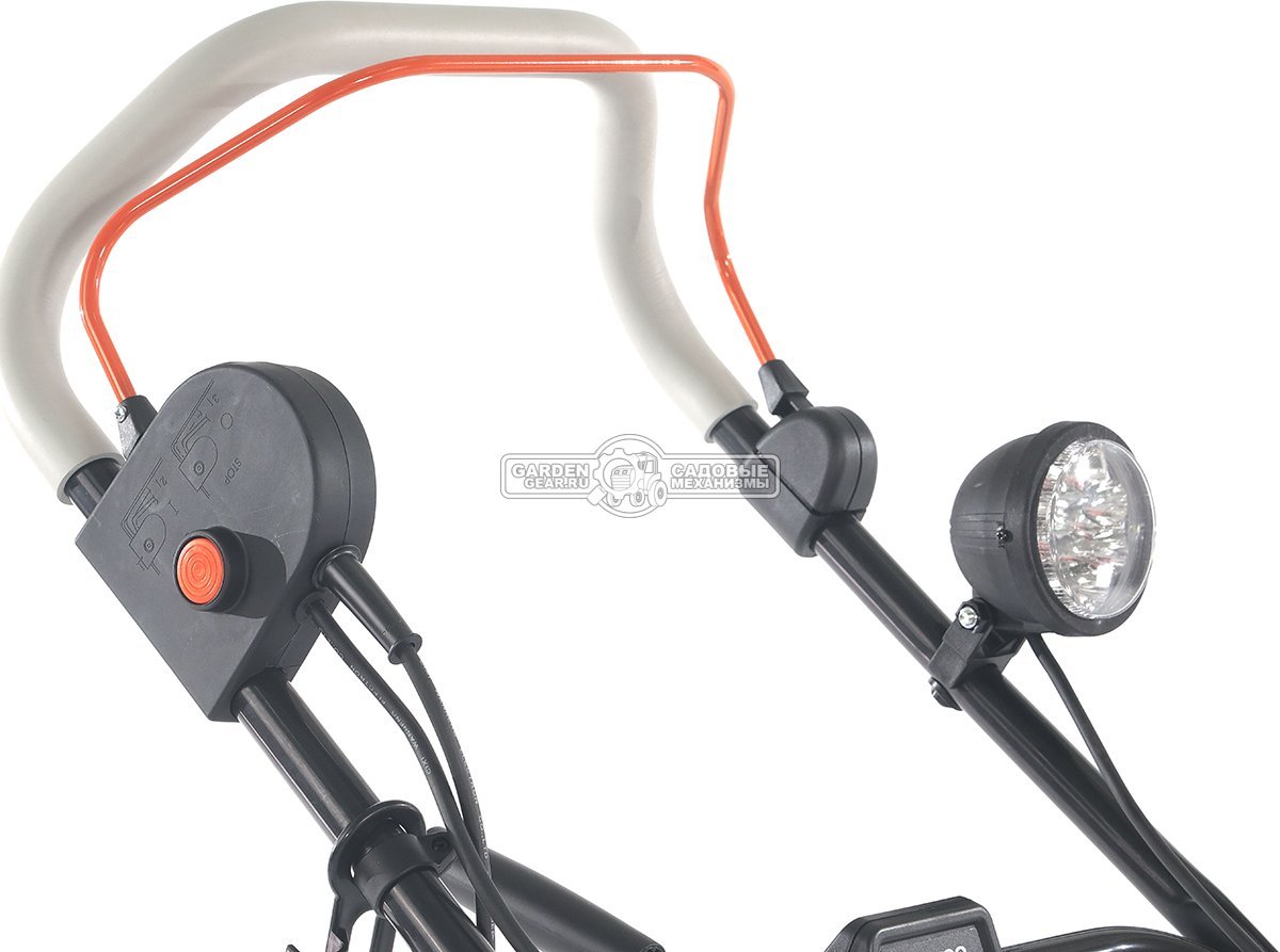 Снегоуборщик электрический Daewoo DAST 2600E (PRC, 46 см., 2600 Вт., LED фара, 15,5 кг.)